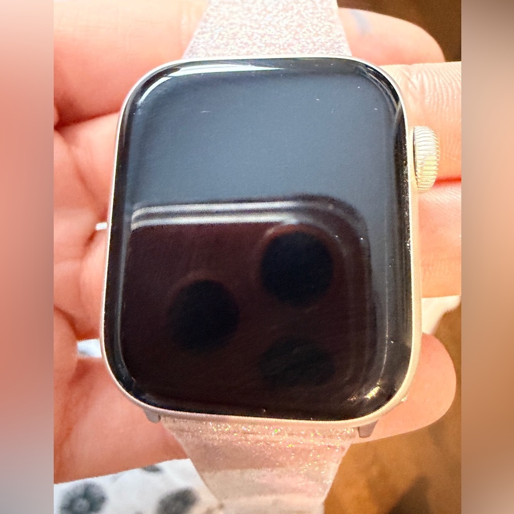Apple Watch Series 7 Starlight Aluminum Case 41mm With Apple bands Working Order - Picture 10 of 14